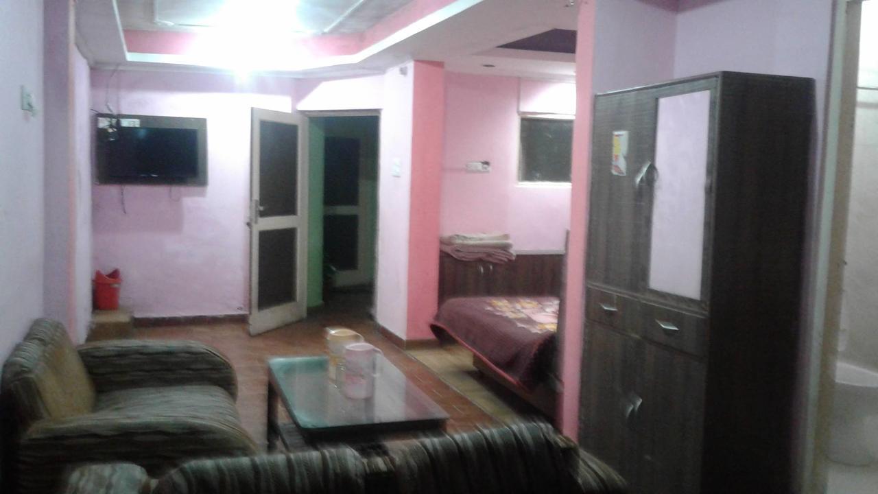 Hotel Lord Krishna Residency แมคลอยด์กันจ์ ภายนอก รูปภาพ